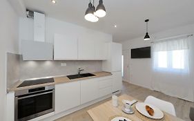 Apartmani Marta