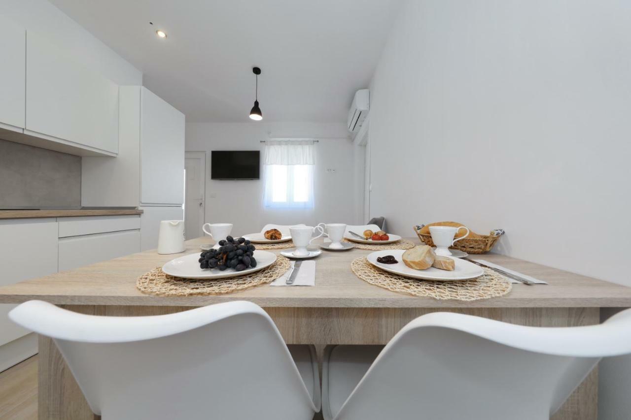 Apartmani Marta Zadar Exterior foto